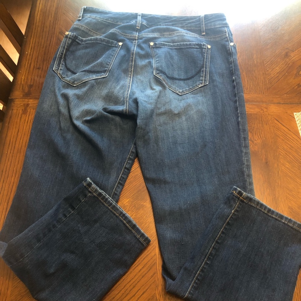 Code Bleu Jeans - image 2